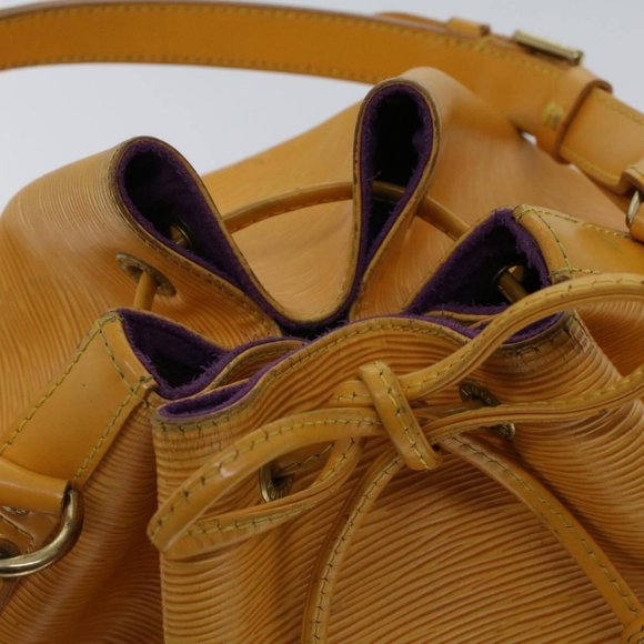 LOUIS VUITTON Epi Petit Noe Shoulder Bag Tassili Yellow M44109 LV Auth - Picture 9 of 16